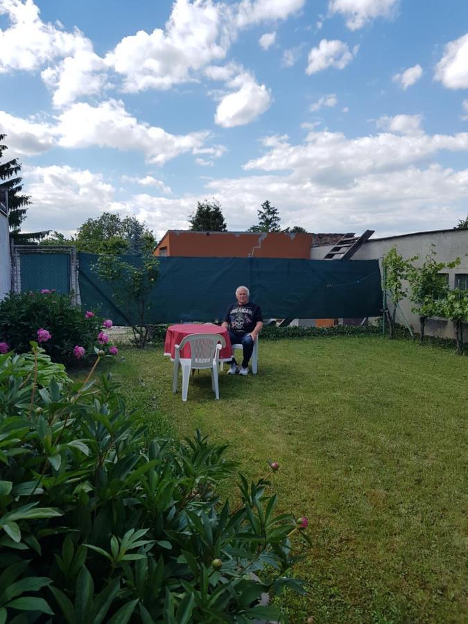 Ubytovani Nad Sklipkem Valtice Dış mekan fotoğraf